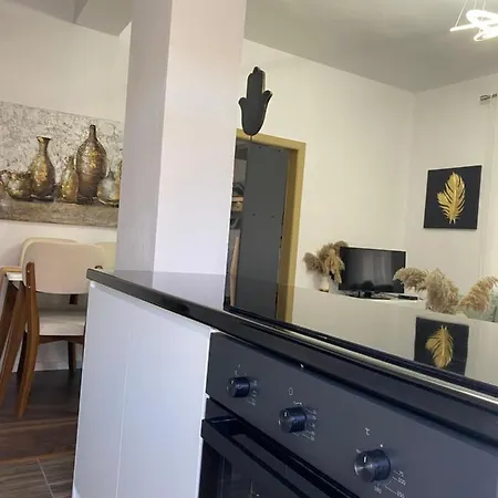 Apartament Vi's *