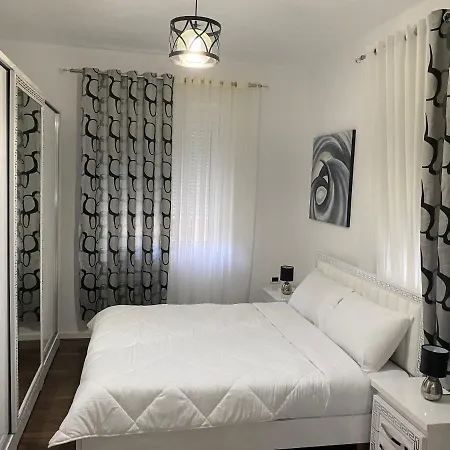 Vi's Apartament *